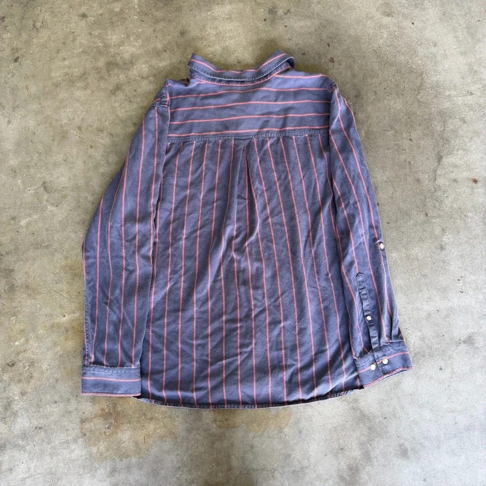 LL Bean Soft Washed Utility Shirt Tencell Darkest Indigo Stripe Woman’s XL - Picture 4 of 5